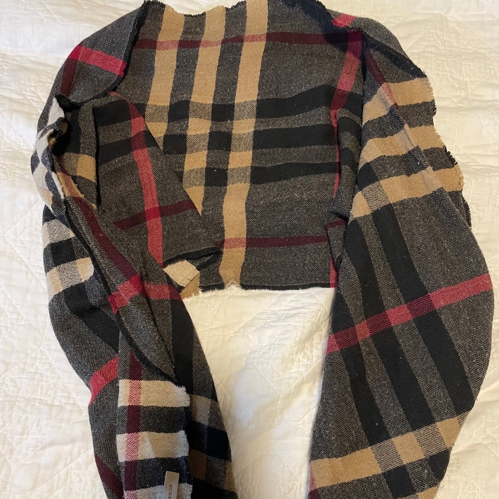 Wool Burberry Scarf